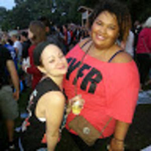 Meet your Posher, Roxanne